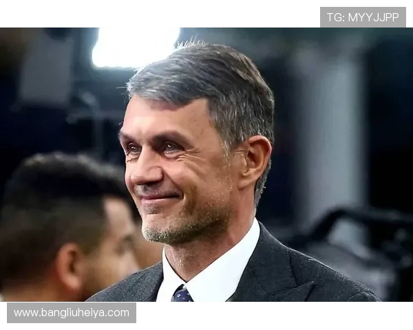 保罗·马尔蒂尼:传奇后卫的足球生涯与不朽足迹