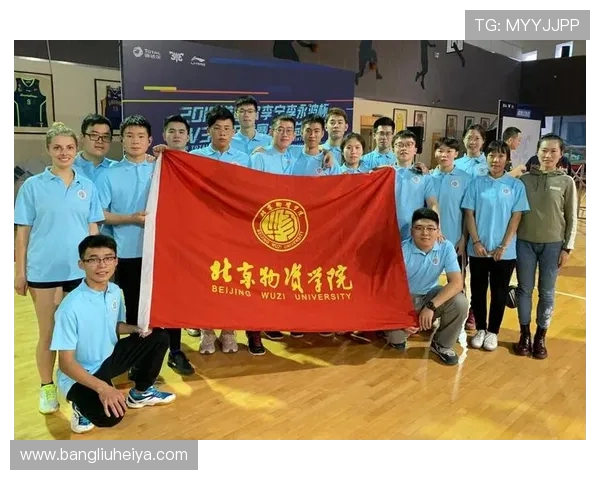 北京羽毛球队以59分稳居冠军赛积分榜首位追赶者紧随其后