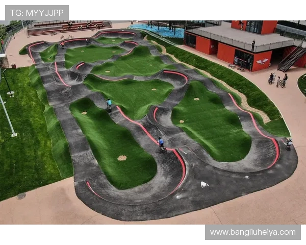 极限运动的魅力与挑战：深入了解上海极限运动队的团队精神与协作之道