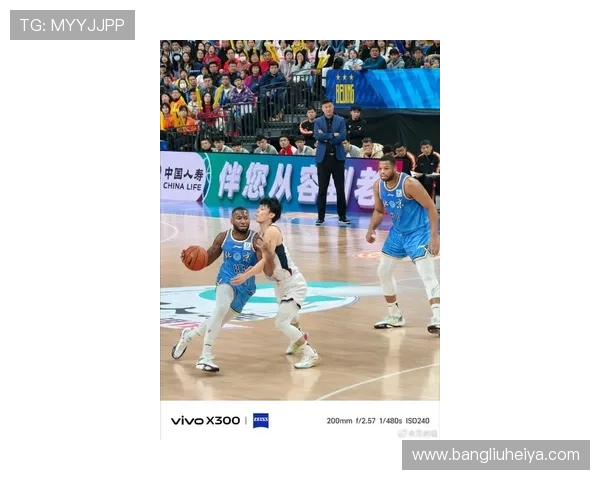 南京同曦迎战北京北汽 强强对决掀起CBA赛季新高潮 南京同曦迎战北京北汽 强强对决掀起CBA赛季新高潮