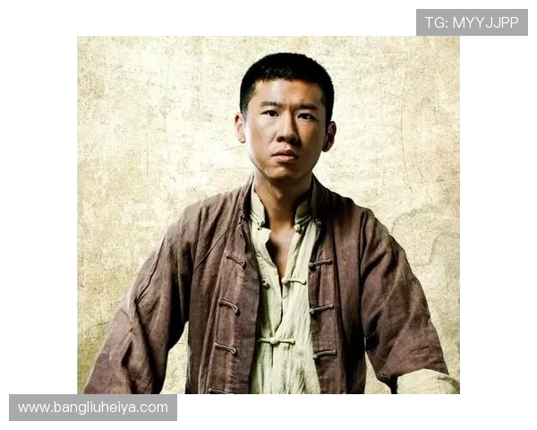 刘铮的奋斗历程与篮球梦想:从青涩少年到职业球员的蜕变之路 刘铮的奋斗历程与篮球梦想:从青涩少年到职业球员的蜕变之路